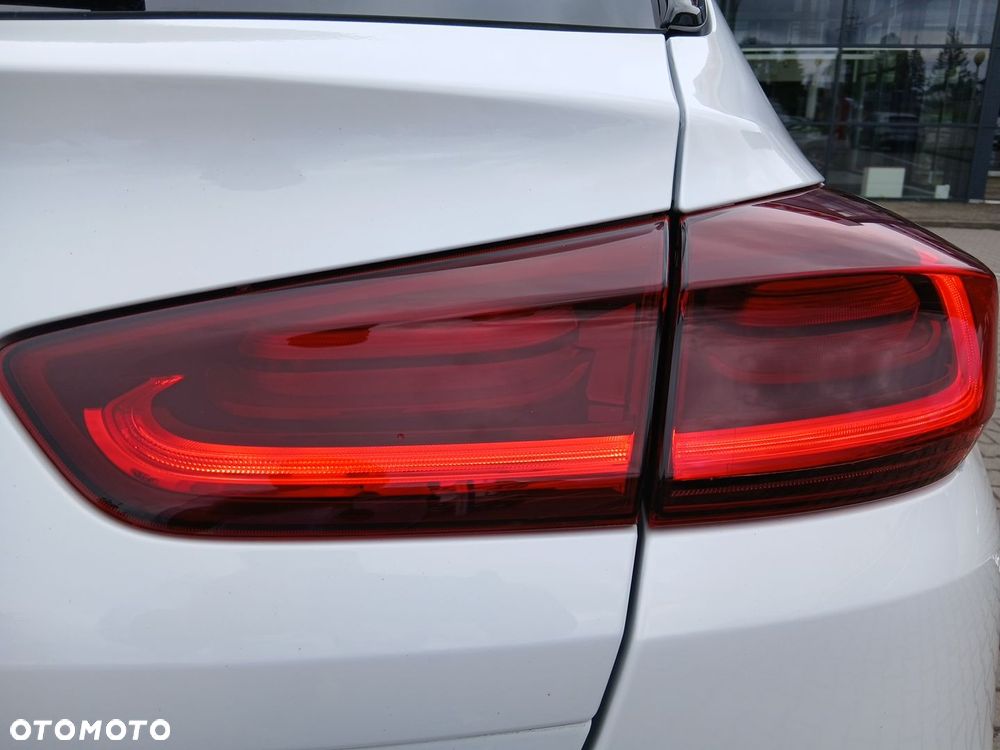 Kia XCeed 1.6 GDI PHEV L Business Line DCT - 12