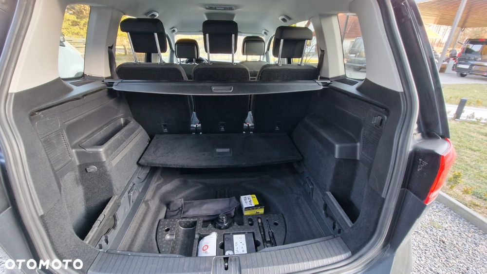 Volkswagen Touran 2.0 TDI BMT Highline DSG - 9