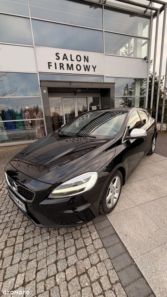 Volvo V40 D3 Linje You - 34