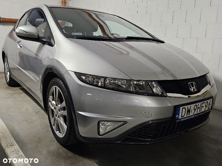 Honda Civic 1.8i-VTEC Comfort - 1