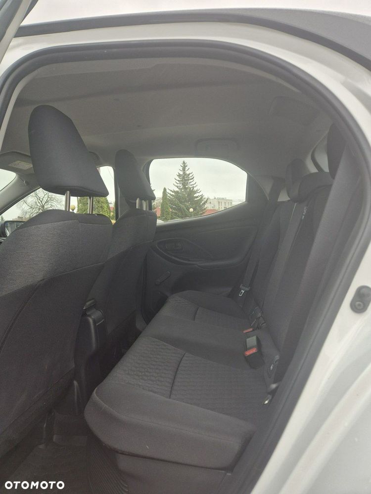 Toyota Yaris - 22