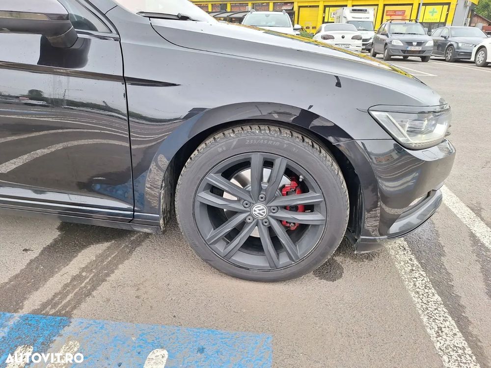 Volkswagen Passat 2.0 TDI SCR DSG Highline - 20