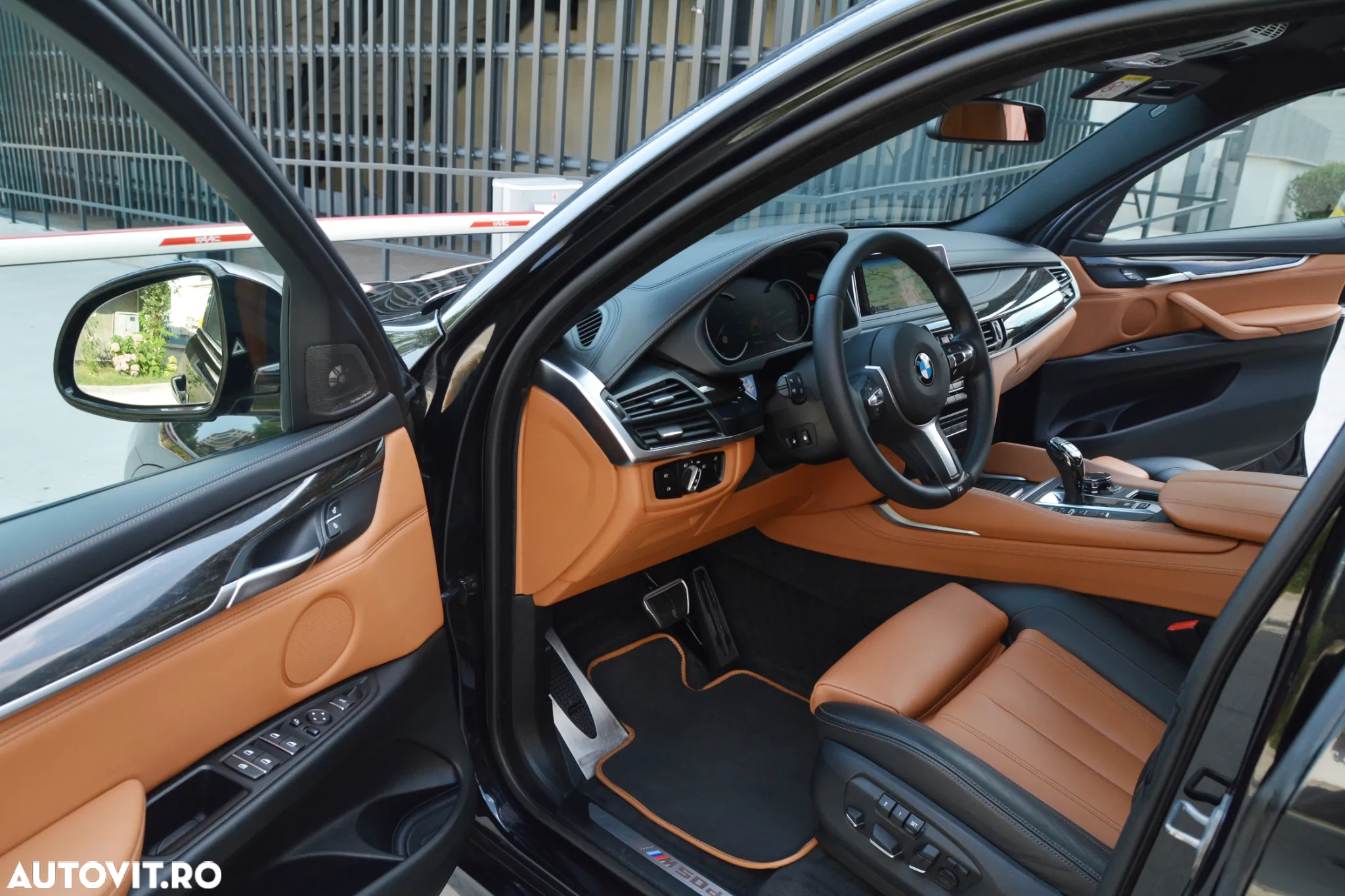 BMW X6 M M50d - 9