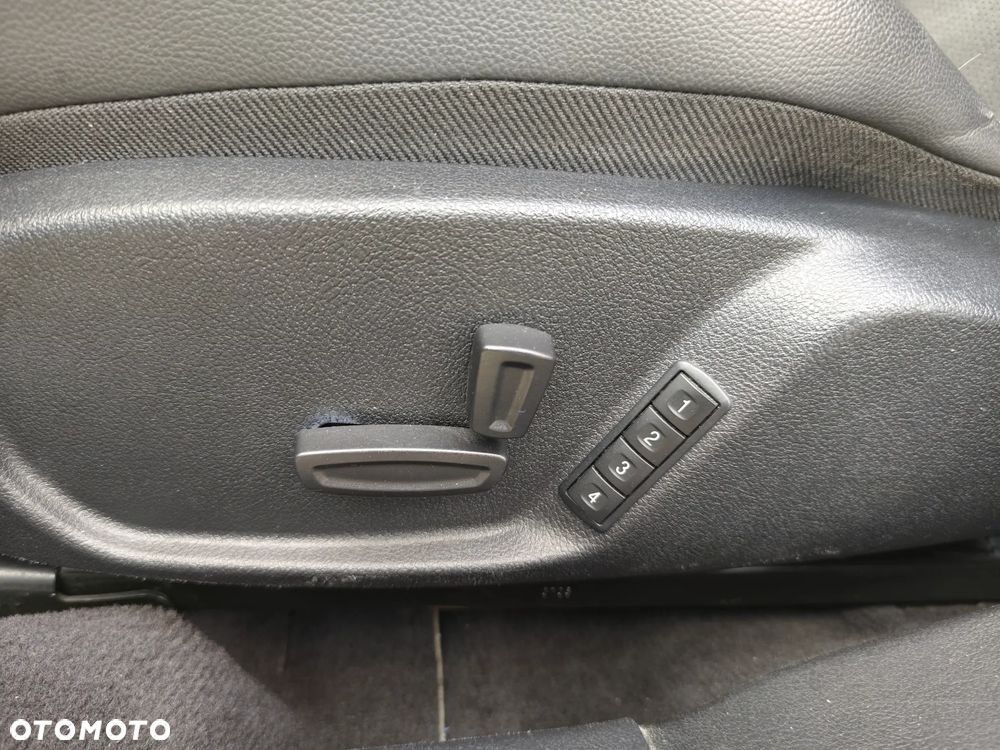 Ford Mondeo 2.2 TDCi Titanium S - 14