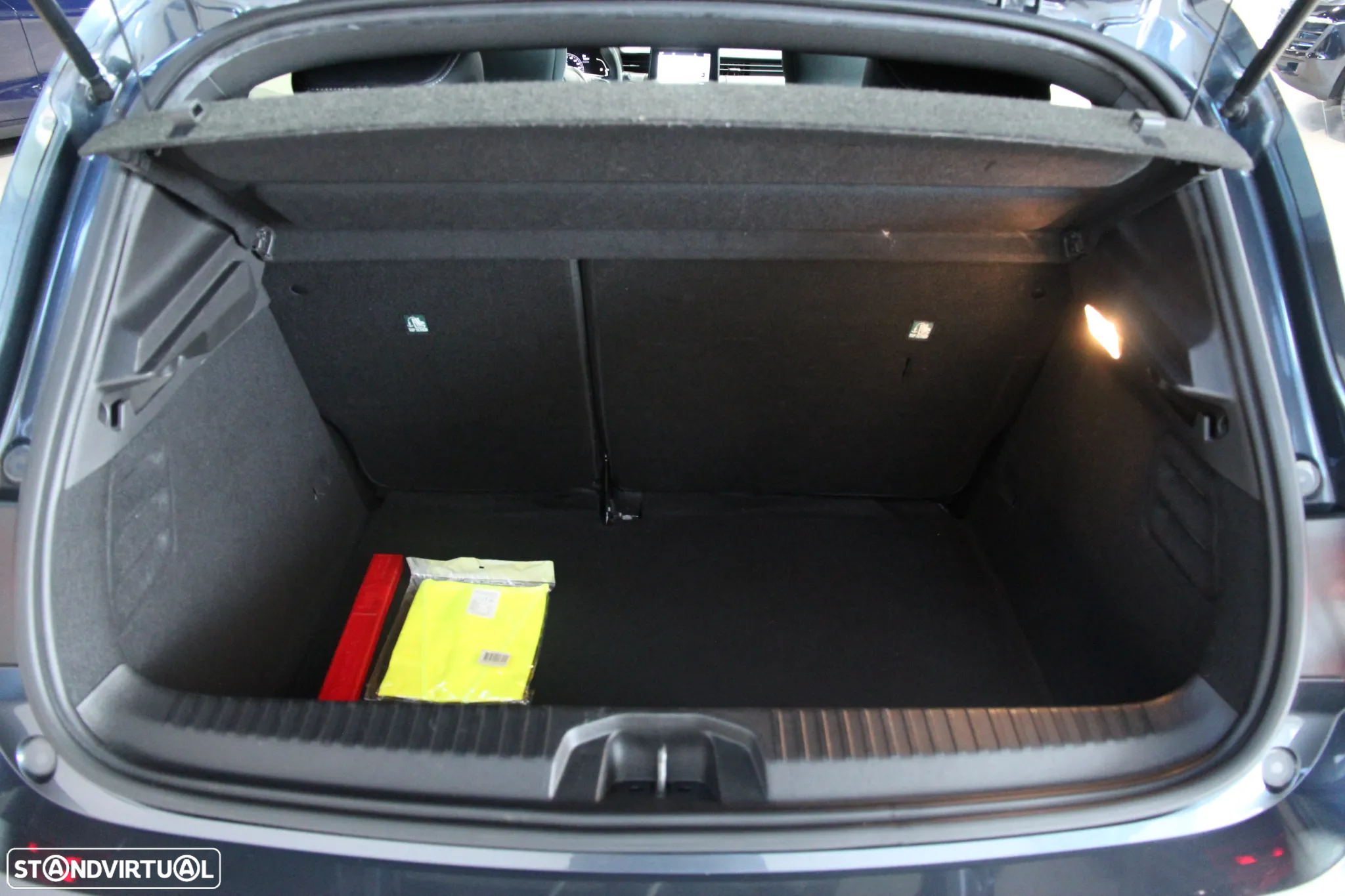 Renault Clio 1.0 TCe Exclusive - 25