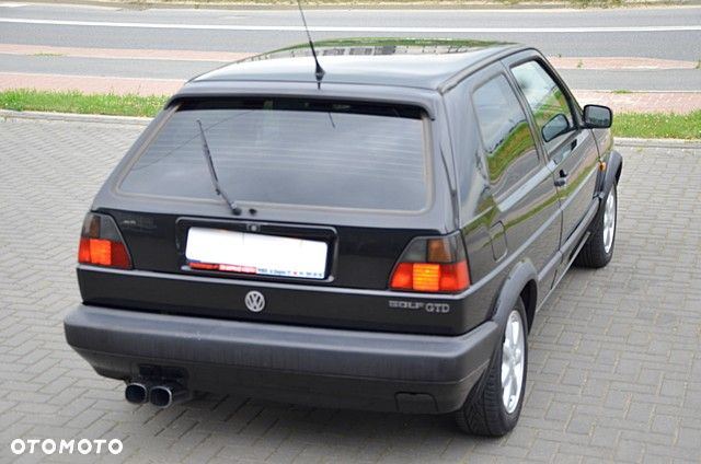 Volkswagen Golf 1.6 GTD TD - 13