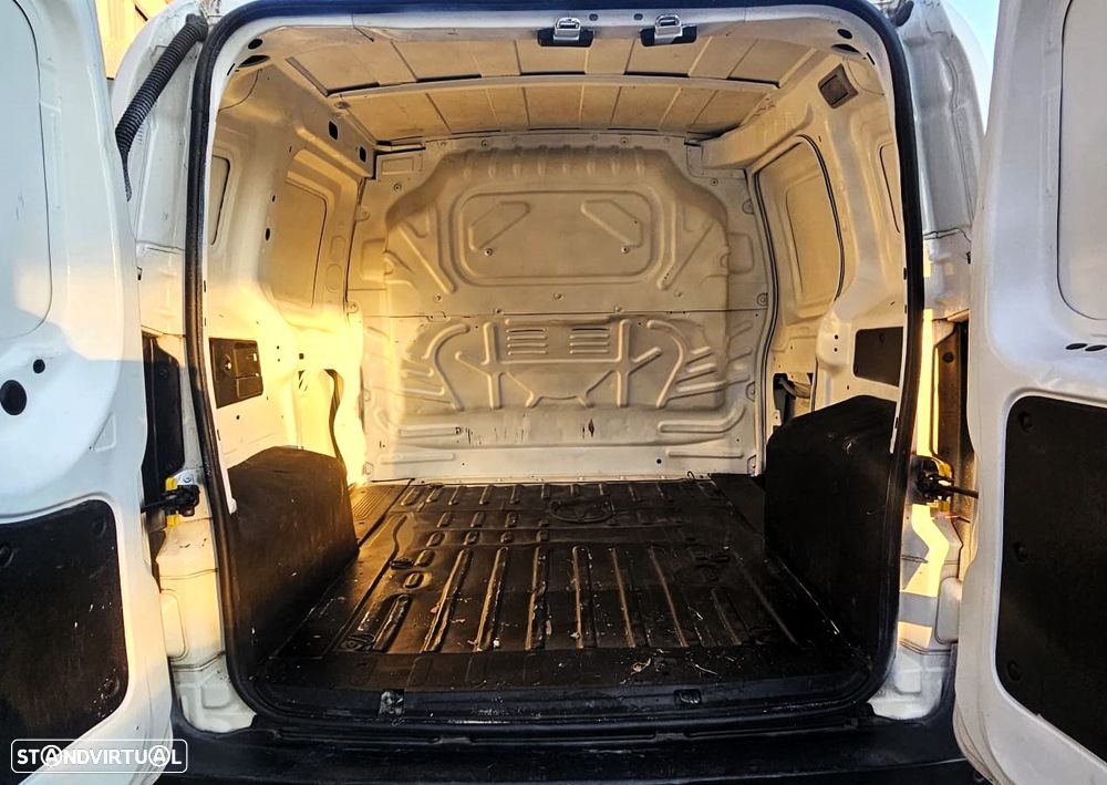 Fiat Fiorino 1.3 95cv - 8