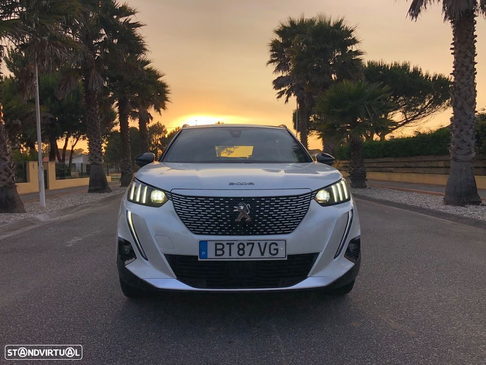 Peugeot e-2008 50 kWh GT - 60