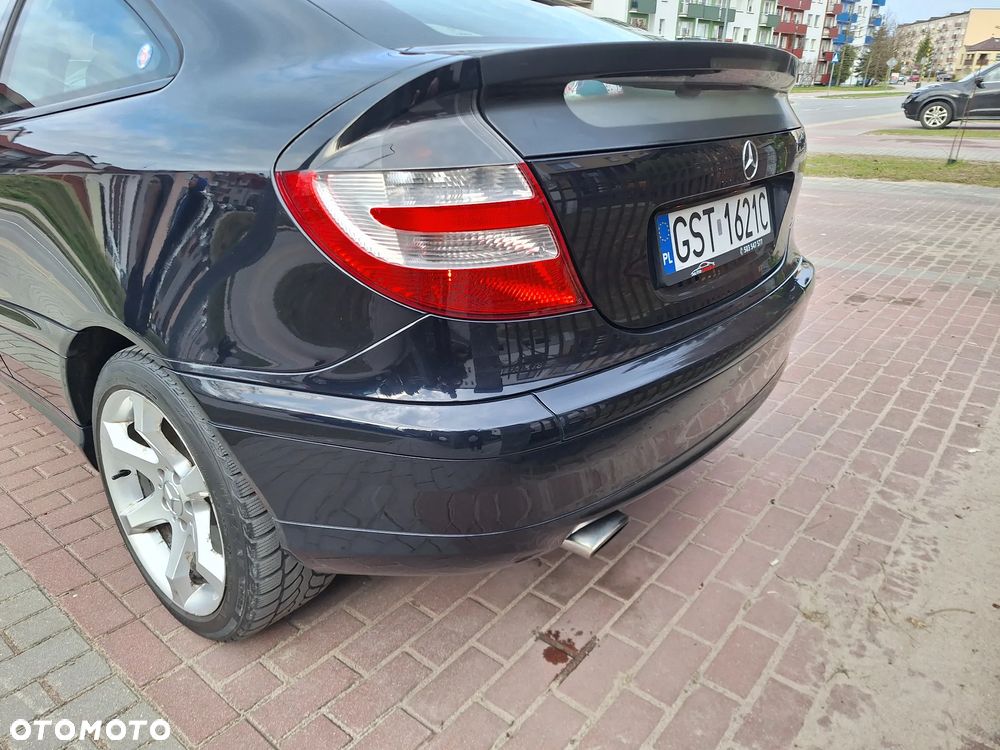 Mercedes-Benz Klasa C 180 Kompressor Sport Edition - 7