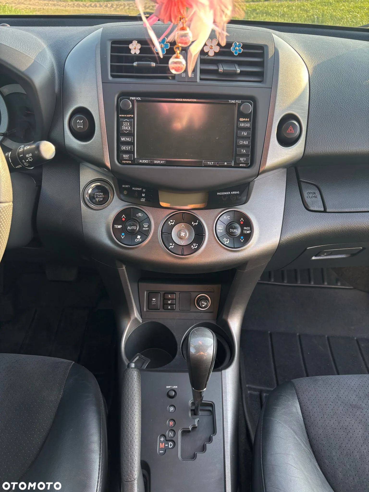 Toyota RAV4 2.2 D-CAT X - 7