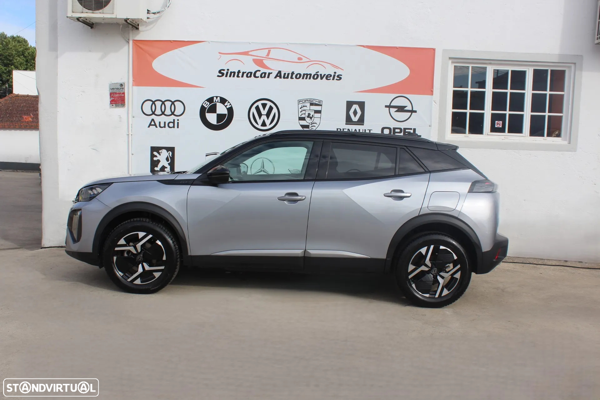 Peugeot 2008 1.2 PureTech GT EAT8 - 5