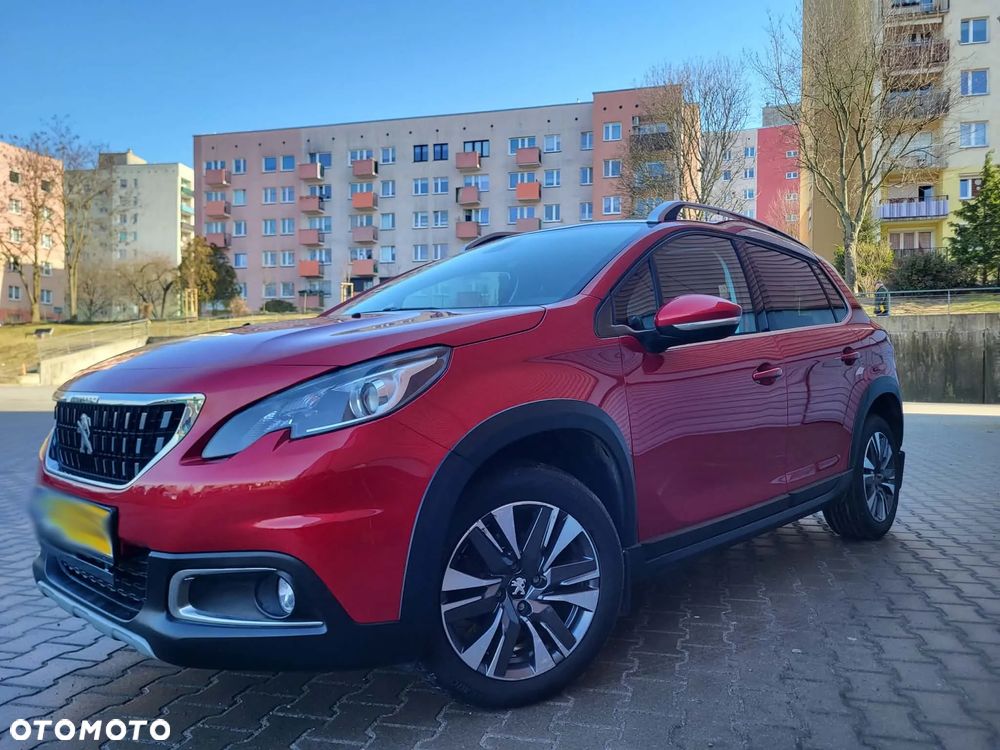 Peugeot 2008 BlueHDi 100 STOP & START Allure - 3