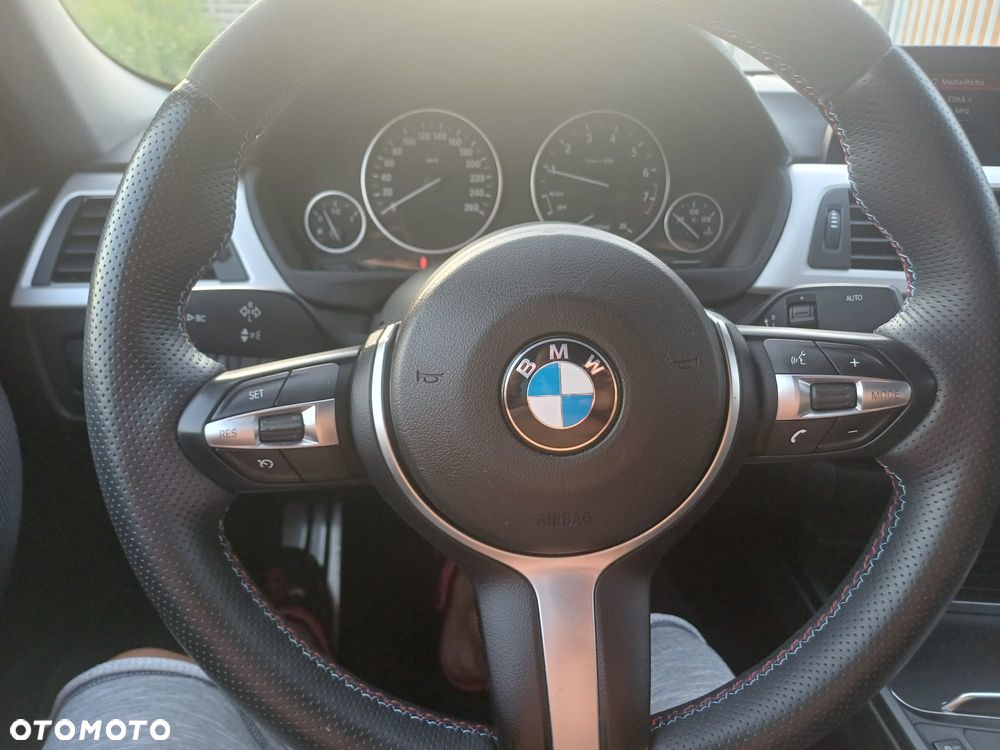 BMW Seria 3 318i Sport Line - 14