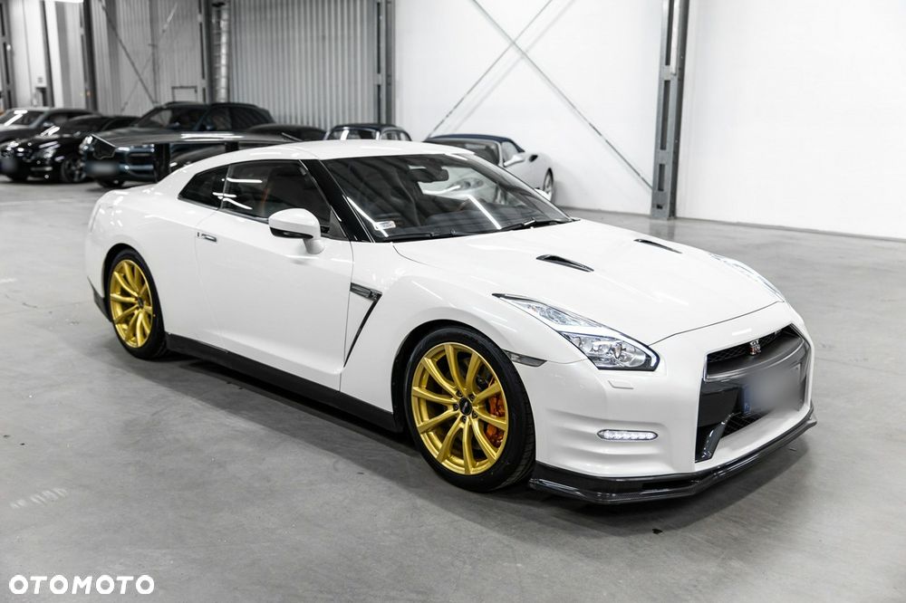 Nissan GT-R Black Edition - 3