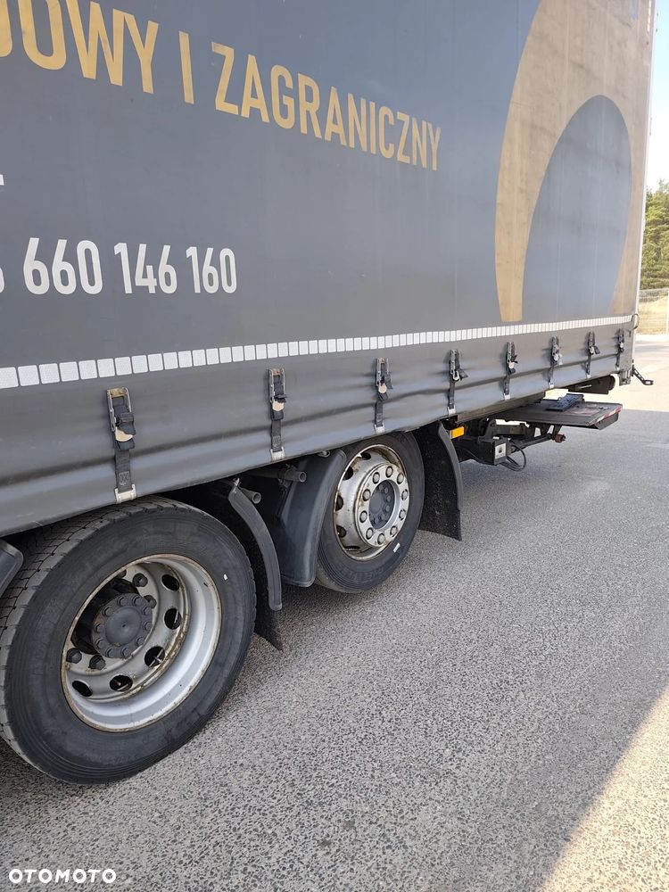 Mercedes-Benz ACTROS - 3