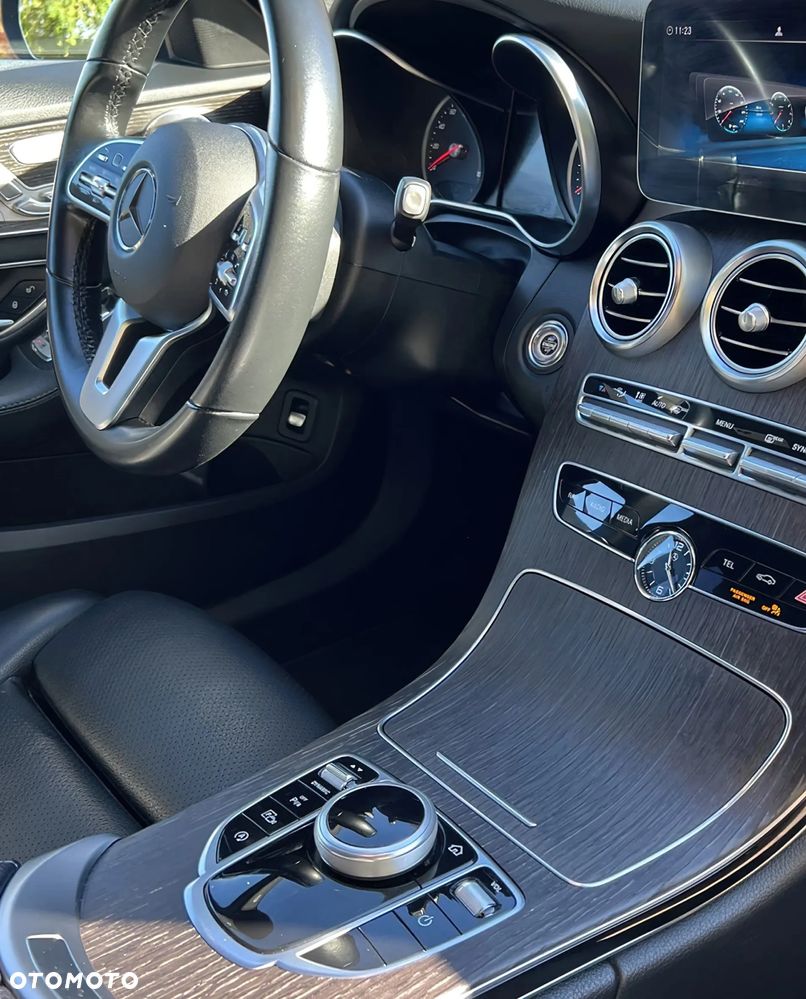 Mercedes-Benz Klasa C 300 9G-TRONIC - 7