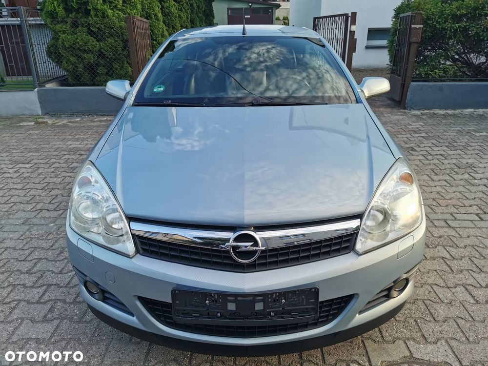 Opel Astra 1.8 Cosmo - 23
