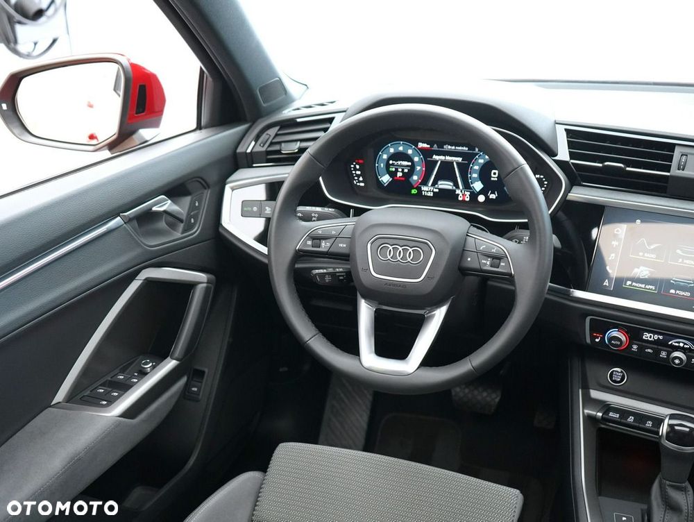 Audi Q3 Sportback - 27
