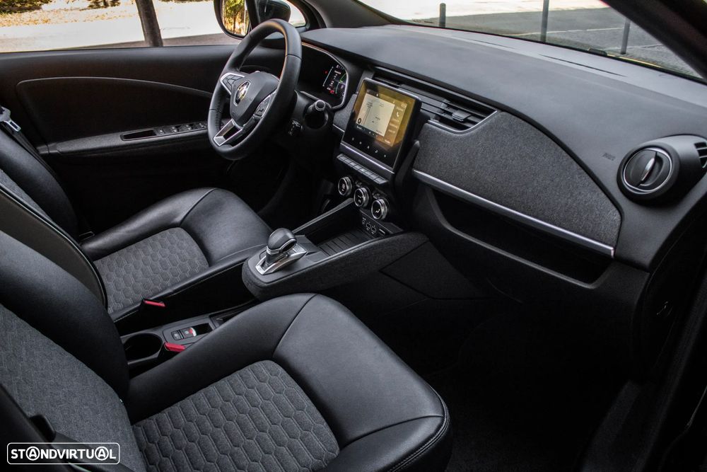 Renault Zoe (c/ Bateria) EV 50 110hp Equilibre - 27