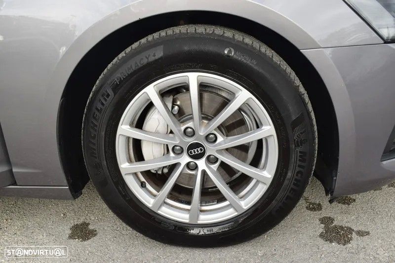 Audi A6 Avant 40 TDI S tronic - 11