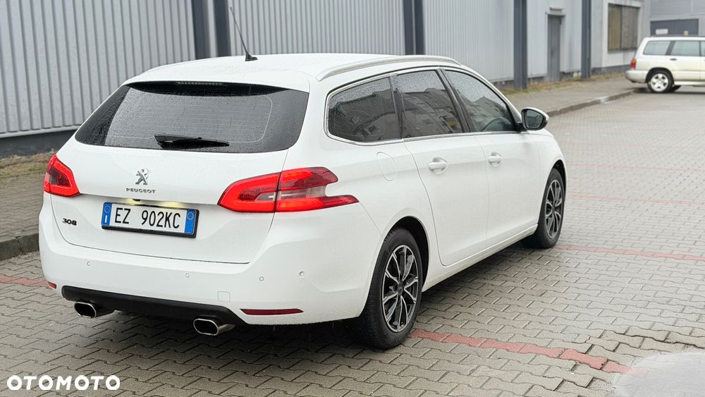 Peugeot 308 e-HDi 115 Stop & Start Allure - 1