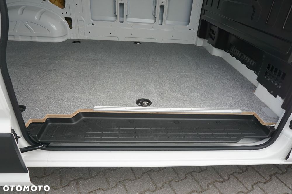 Volkswagen CRAFTER - 27