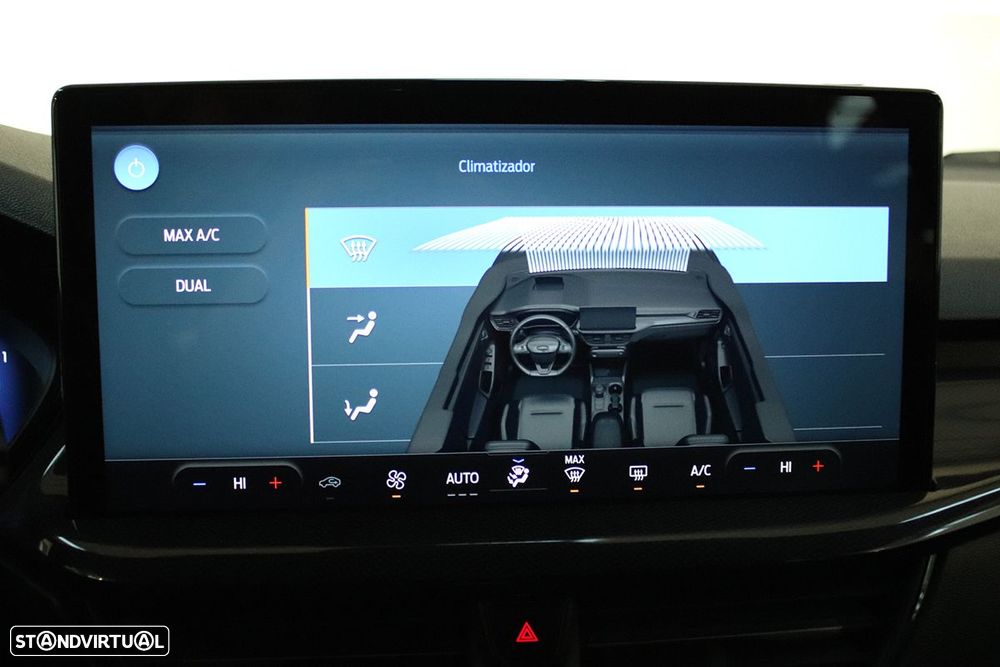 Ford Focus SW 1.0 EcoBoost MHEV ST-Line X Aut. - 13