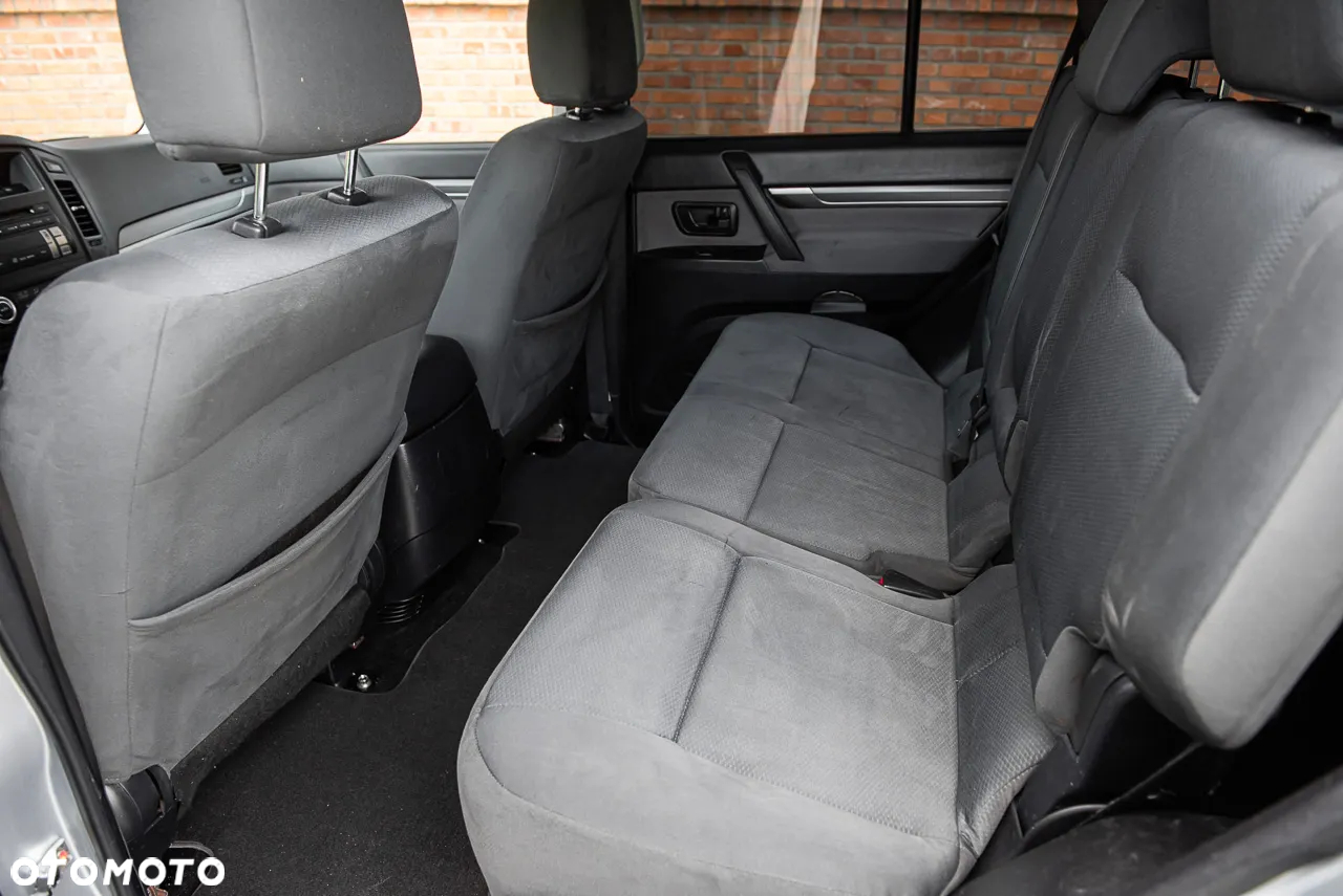 Mitsubishi Pajero 3.2 DID Intense - 8