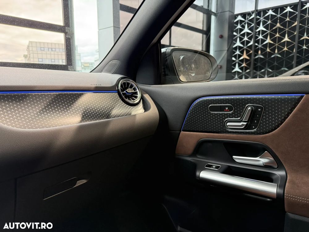 Mercedes-Benz GLA 250 e - 18