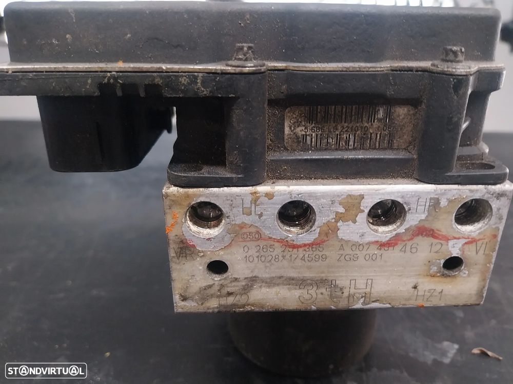 Módulo ABS Mercedes-Benz Sprinter W906 Ref: A007 431 46 12 - 5
