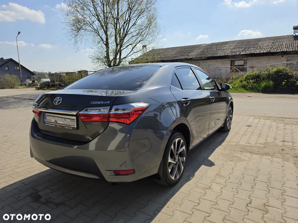 Toyota Corolla 1.6 Comfort MS - 12