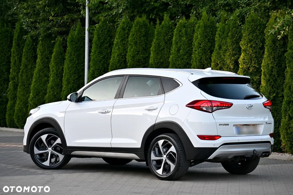 Hyundai Tucson 2.0 CRDI 2WD Style - 18