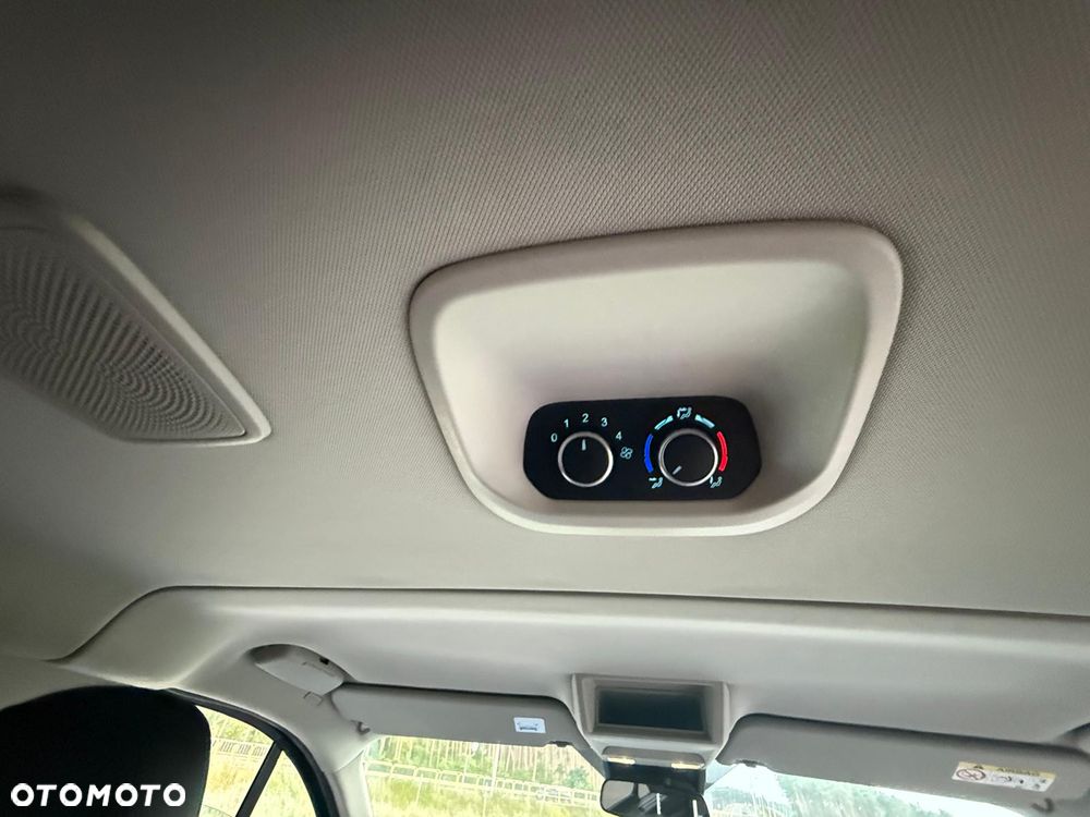 Ford Tourneo Custom 2.0 EcoBlue L2 Active SelectShift - 2
