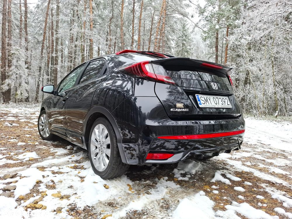 Honda Civic 1.8 i-VTEC Sport - 15