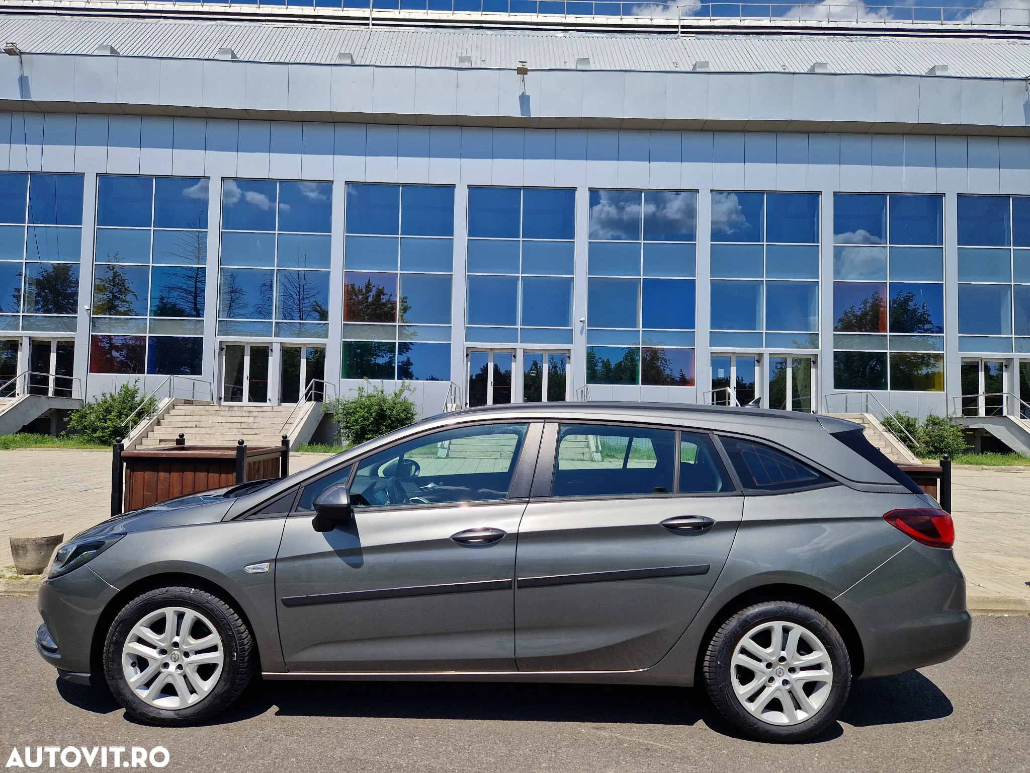 Opel Astra - 9