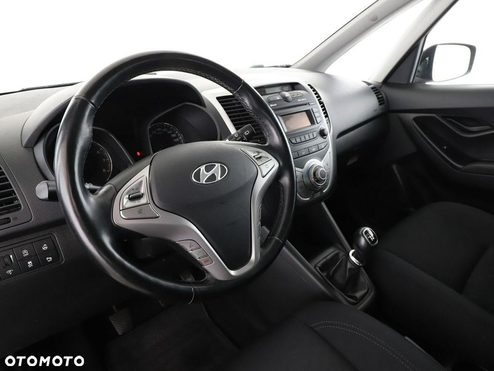 Hyundai ix20 1.4 blue Space - 15