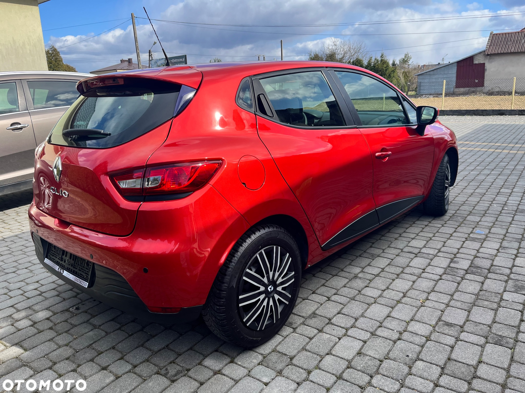 Renault Clio - 7