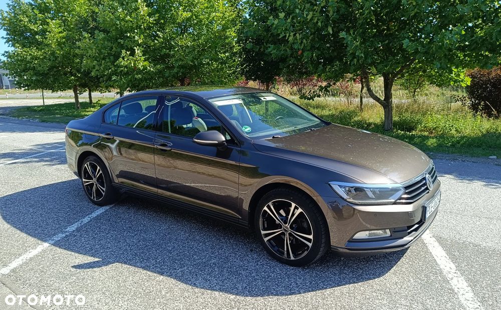Volkswagen Passat 2.0 TDI BMT Comfortline - 1