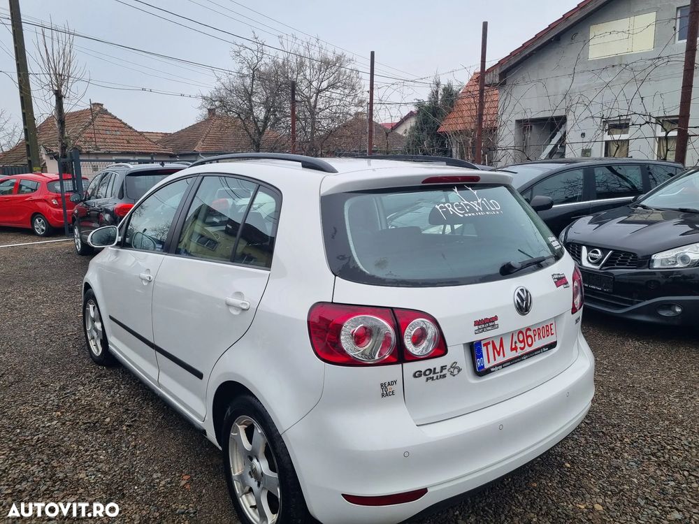 Volkswagen Golf 1.6 TDI BlueMotion Technology DPF Comfortline - 6