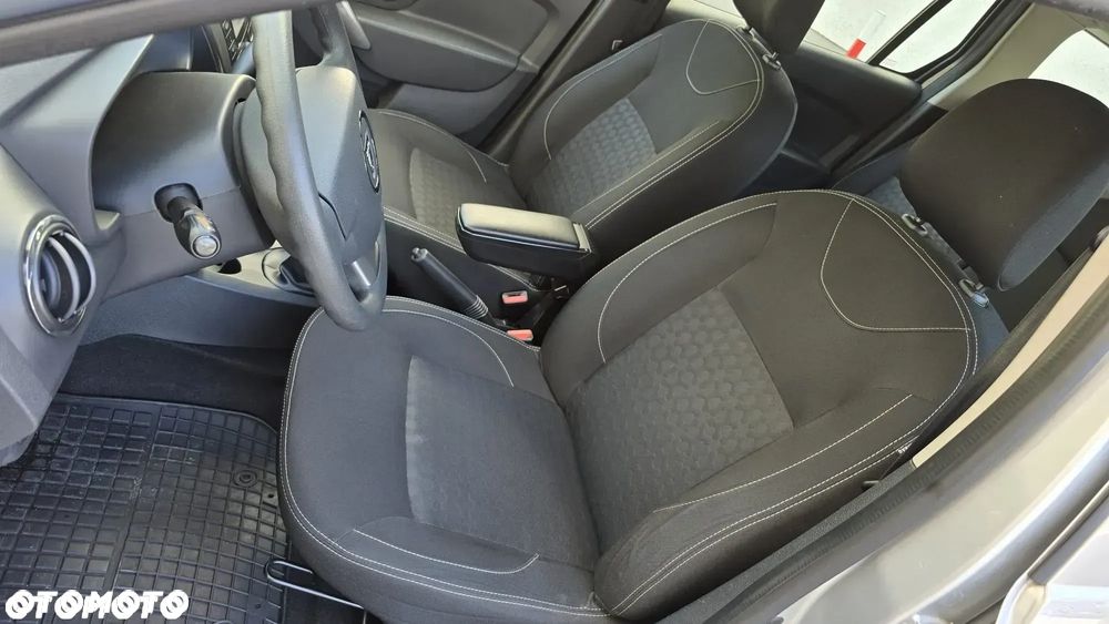 Dacia Logan - 11