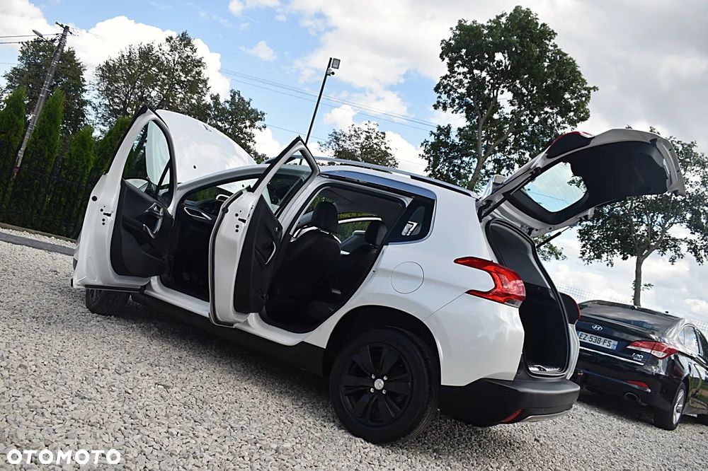 Peugeot 2008 1.6 e-HDi Allure S&S - 14