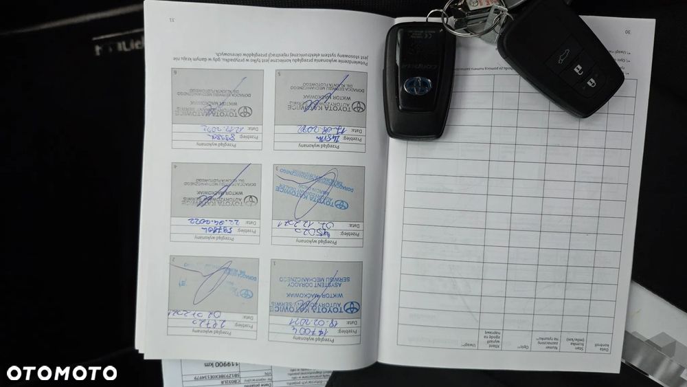 Toyota Corolla 1.8 Hybrid Executive - 22