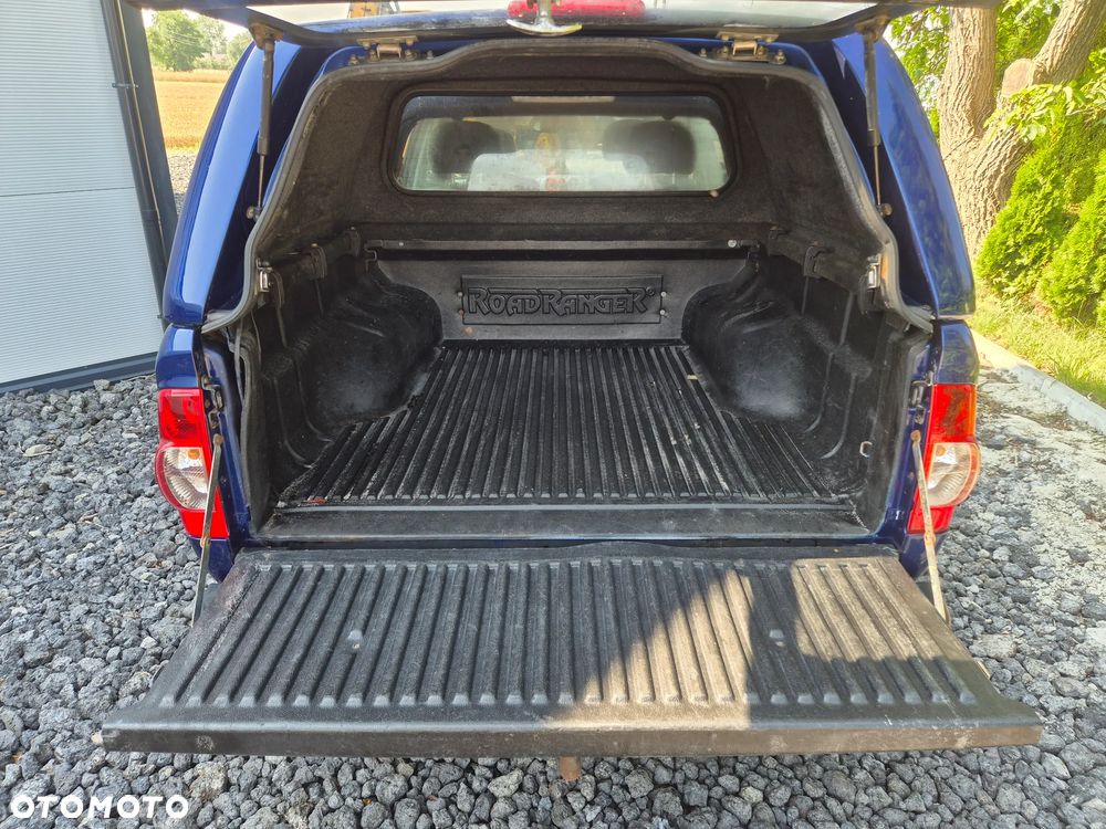 Isuzu D-Max 2.5d DC L - 8