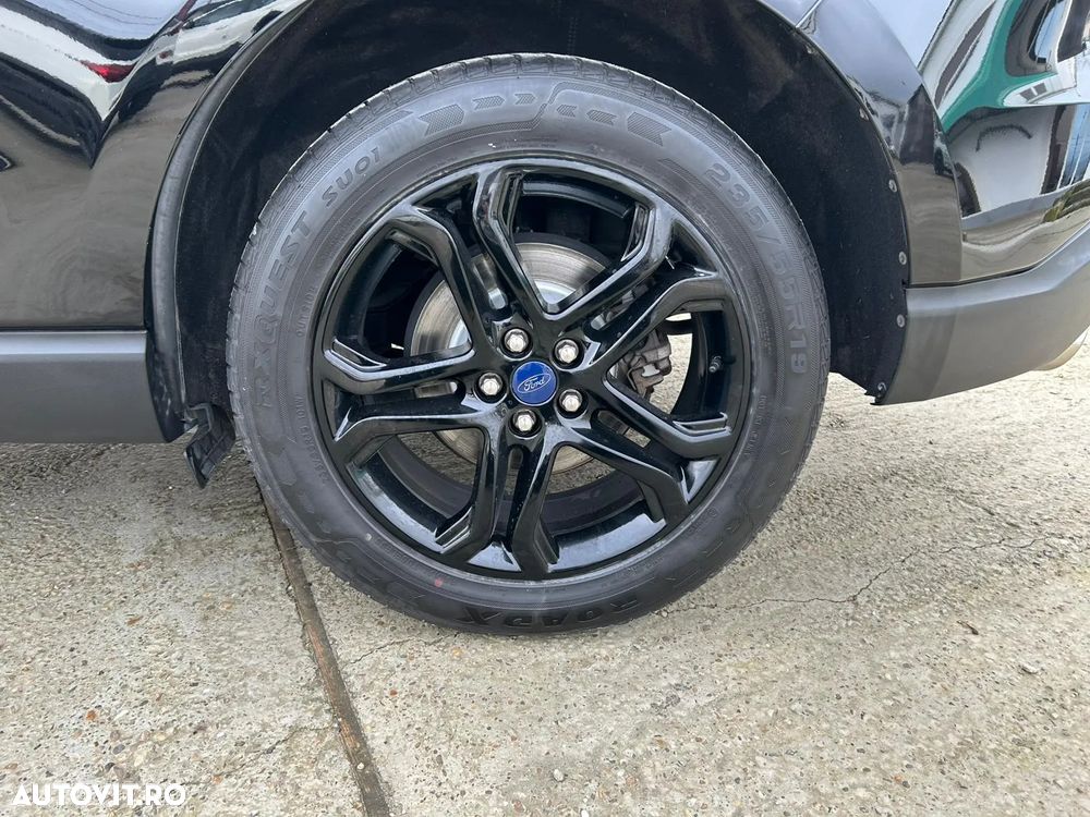 Ford Edge 2.0 TDCi Bi-Turbo 4x4 Titanium - 22