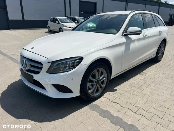 Mercedes-Benz Klasa C 200 d T 9G-TRONIC Exclusive