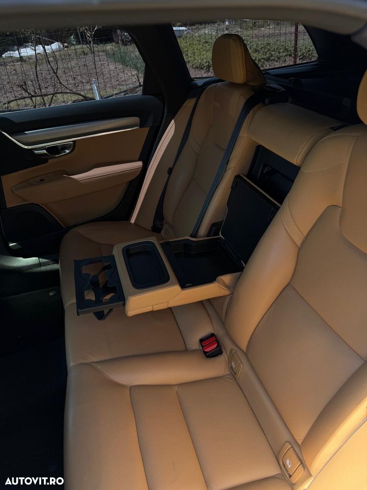 Volvo V90 D4 - 13