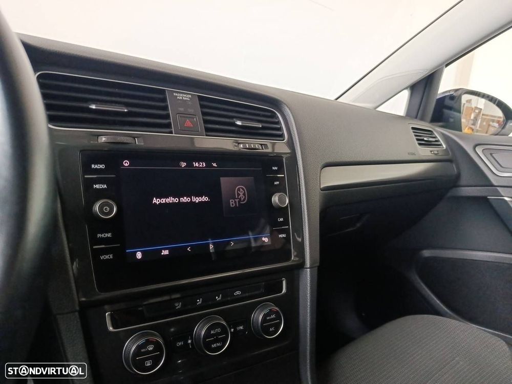 VW Golf Variant 1.0 TSI Confortline - 20