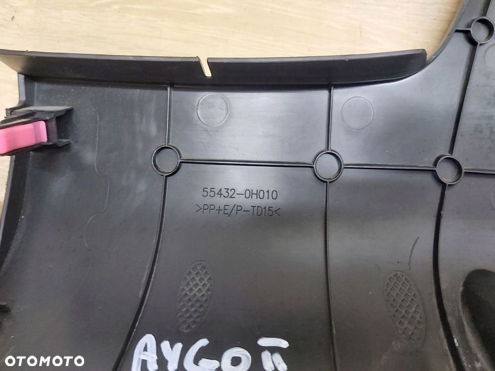 Toyota AYGO II osłona deski kolanowa pod kierownice 14-20r - 3