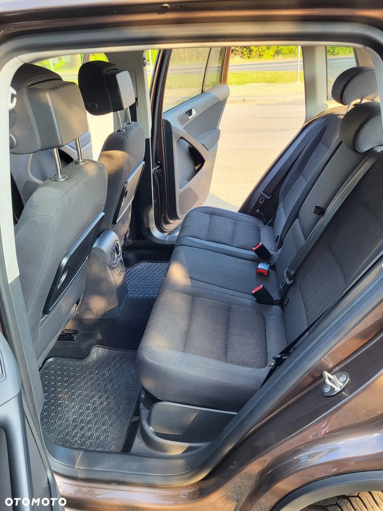 Volkswagen Tiguan - 22