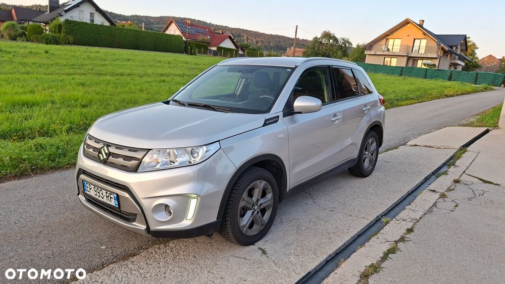 Suzuki Vitara 1.6 DDiS (4x4) Allgrip Comfort - 2